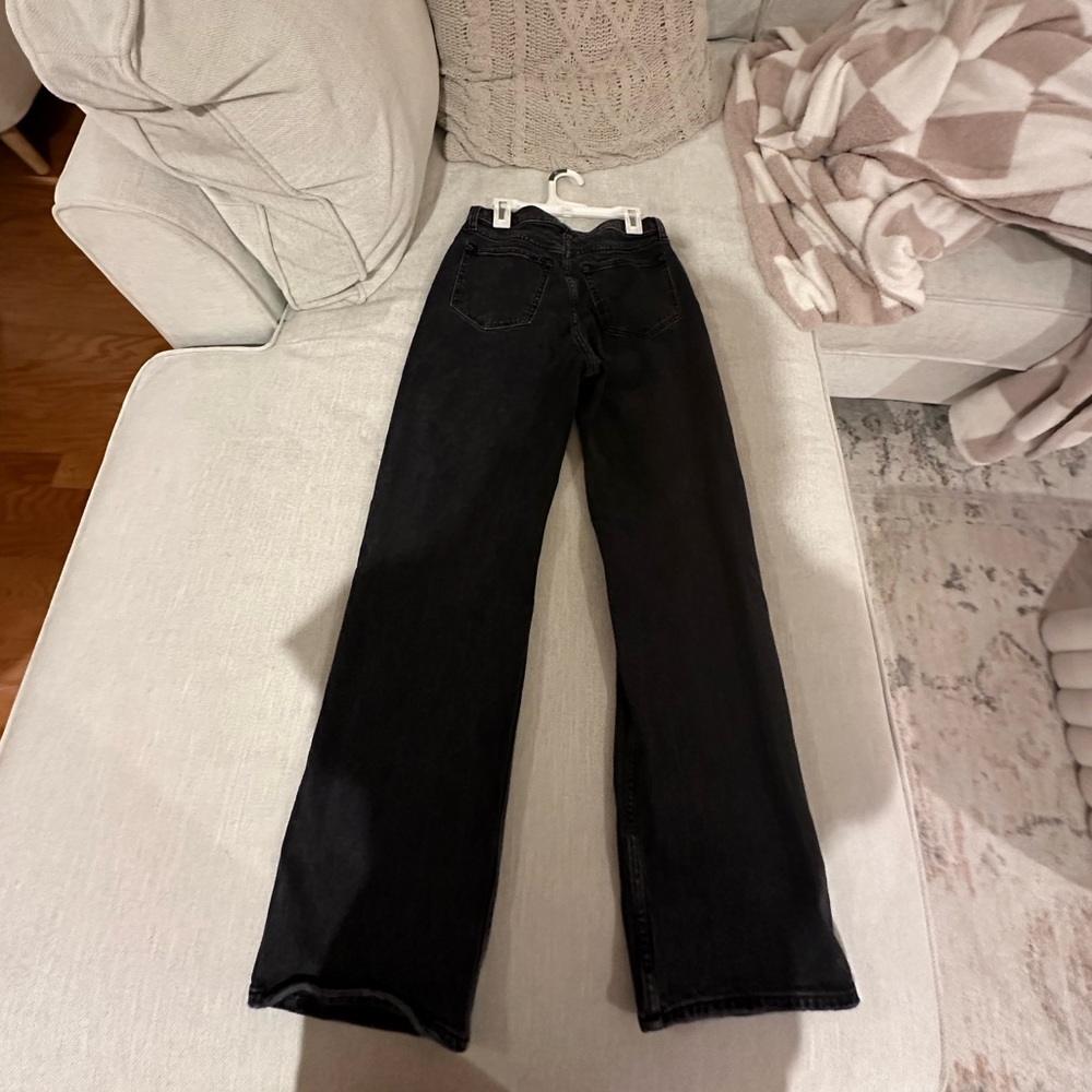 Abercrombie and Fitch Relaxed Jean